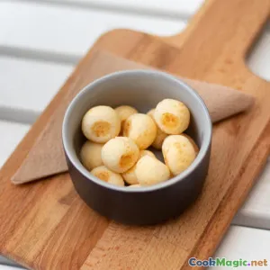 Secrets to Crisp and Cheesy Pao de Queijo