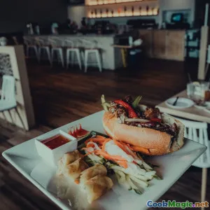 Secrets to Crisp Vietnamese Spring Rolls