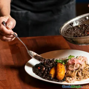 The Basics of Cuban Sofrito and Its Uses