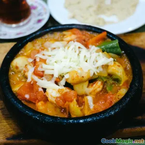 The Evolution of Fiskegrateng in Modern Norway