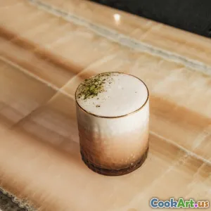 Khoa Học Đằng Sau Bọt Cocktail