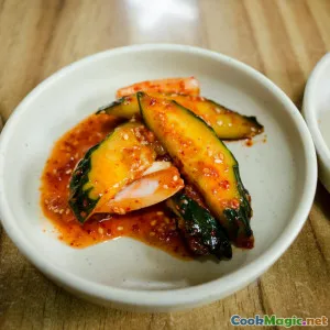 The Science Behind Kimchi Fermentation