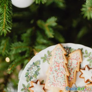 伝統的な休日デザートを味わう