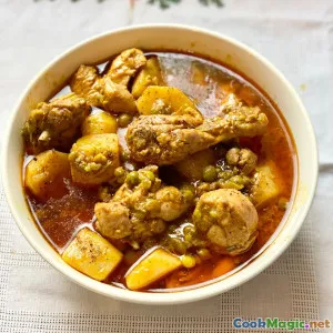 Variations of Stew Chicken Across Belize